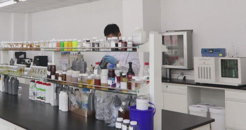 Niedertemperatur-Fettanwendungen Synthetische Basisölgruppe V Alkyliertes Naphthalin